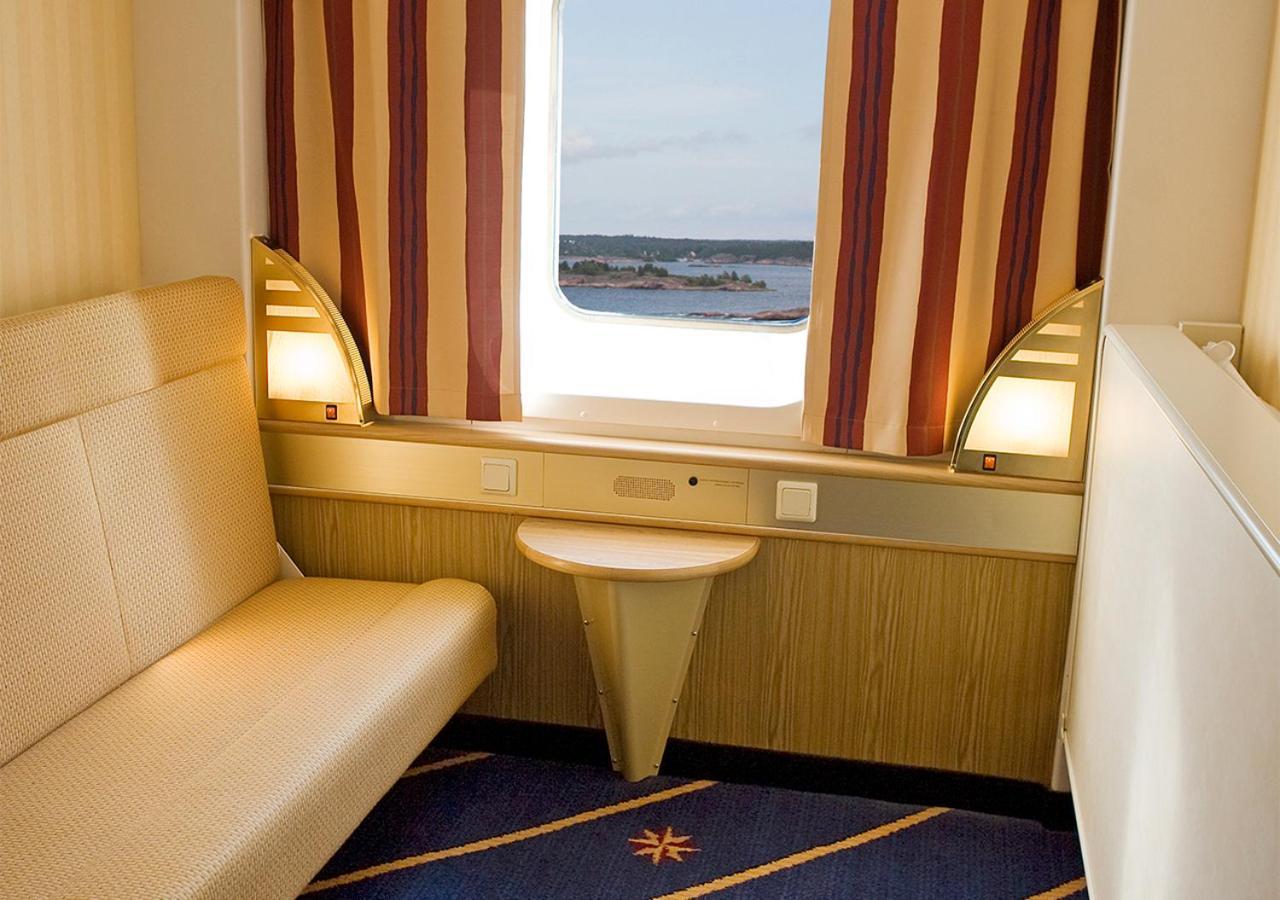 Viking Line Ferry Viking Cinderella - One-Way Journey From Helsinki To Stockholm Hotel Стая снимка